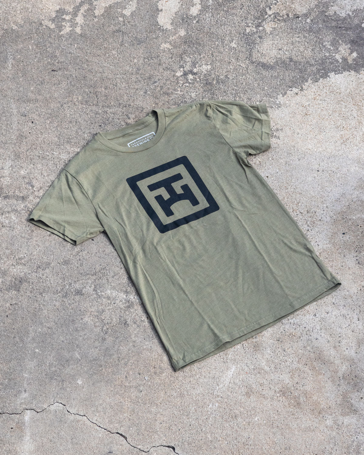 Thill Icon Logo T-Shirt